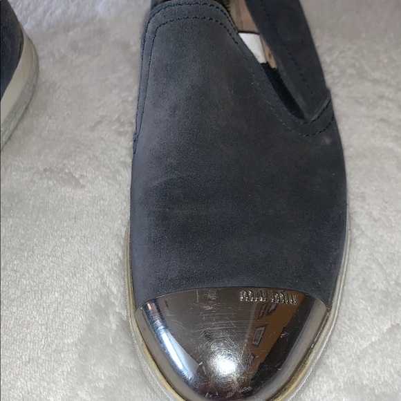 Gently Loved Women's Slip-On Shoes with Silver Cap Toe by Miu Miu - Picture 4 of 14